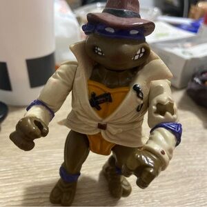 1990 Don The Undercover Turtle TMNT Teenage Mutant Ninja Turtle Action Figure